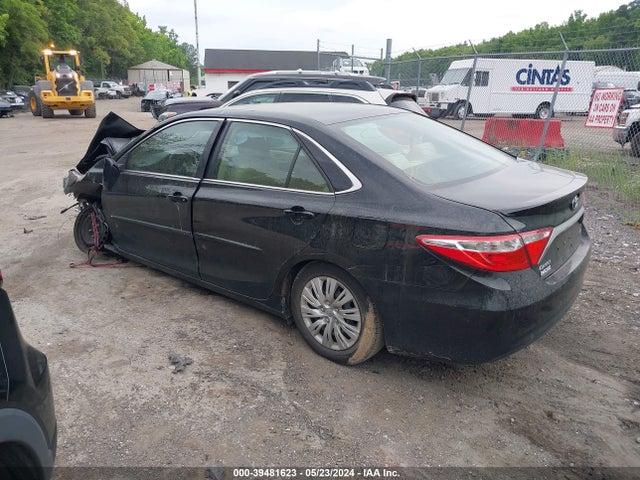 Toyota CAMRY LE 2015 4T4BF1FK4FR471934 Image 3