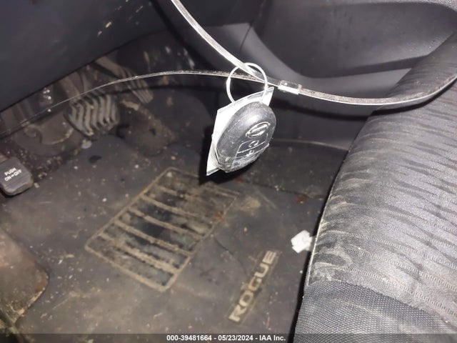Nissan ROGUE SV 2017 KNMAT2MT4HP614323 Image 11