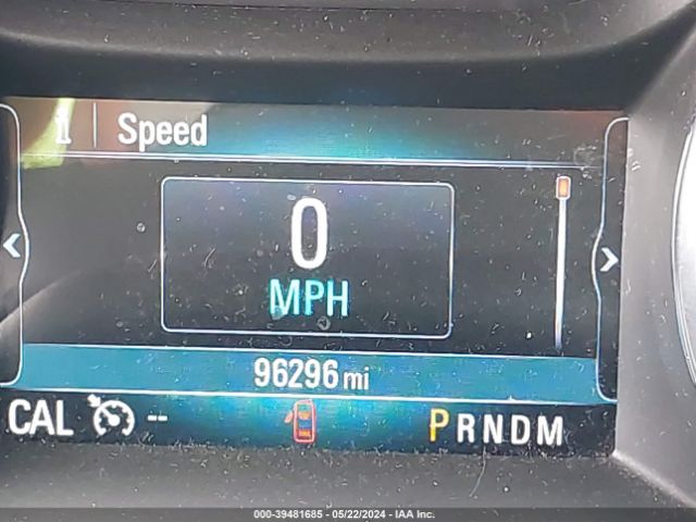W04GV8SX2J1104570 Buick Regal Tourx Essence