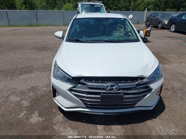 Hyundai ELANTRA SE 2019 5NPD74LF2KH424547 Image 12