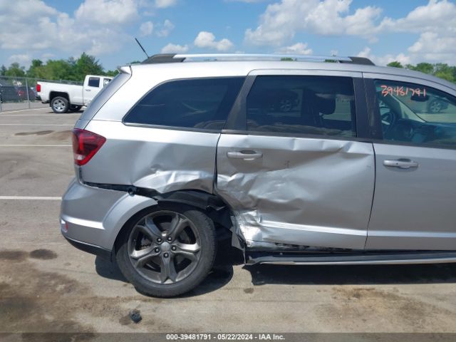 3C4PDCGG3FT664585 Dodge Journey Crossroad