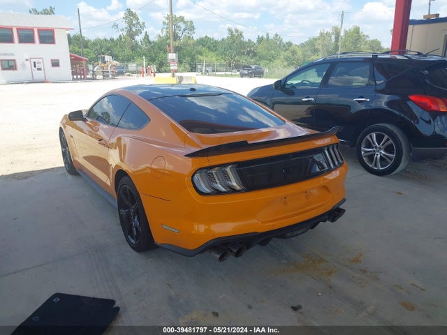 Ford Mustang Gt Premium 2018 1FA6P8CF2J5102527 Image 3