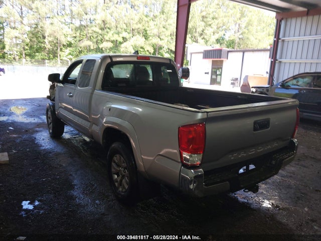 Toyota Tacoma Sr5 2016 5TFRX5GN2GX069565 Image 3