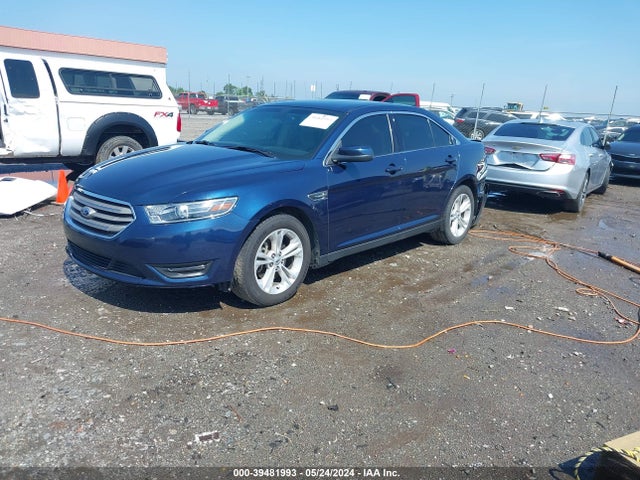 Ford TAURUS SEL 2017 1FAHP2E89HG134880 Image 2