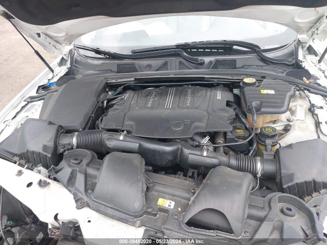 2015 JAGUAR XF SAJWJ0FF8F8U39560 Photo 9