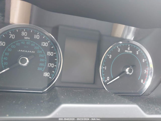 2015 JAGUAR XF SAJWJ0FF8F8U39560 Photo 6