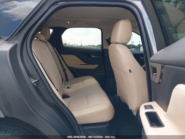 2018 JAGUAR F-PACE SADCJ2FX0JA250249 Photo 7