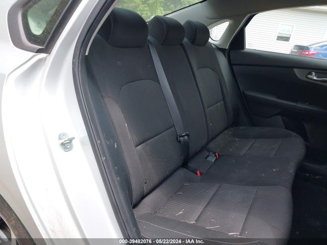 KIA Forte Lxs 2019 3KPF24AD4KE109018 Image 8