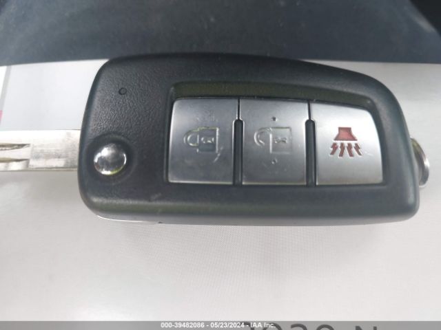 JN8AT2MT3LW030319 Nissan Rogue S Fwd