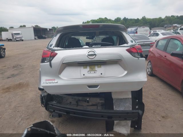 JN8AT2MT3LW030319 Nissan Rogue S Fwd