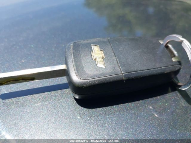 2G1125S38F9105279 Chevrolet Impala 2lt