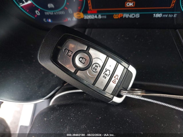 Ford Mustang Ecoboost Premium Fastback 2021 1FA6P8TH8M5147610 Image 11