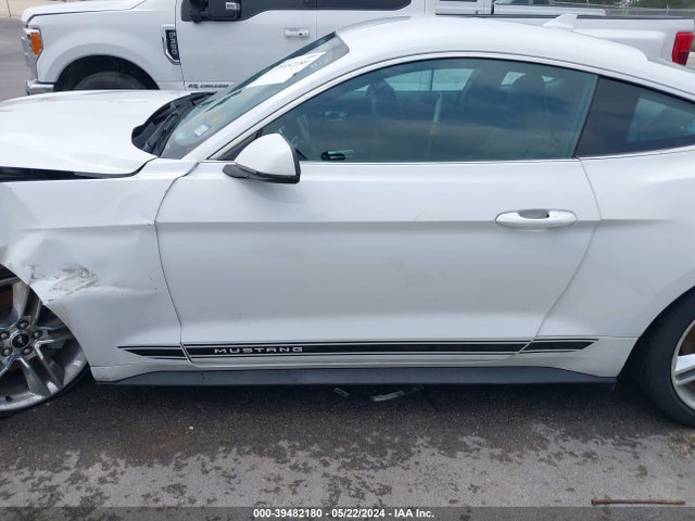 Ford Mustang Ecoboost Premium Fastback 2021 1FA6P8TH8M5147610 Image 19