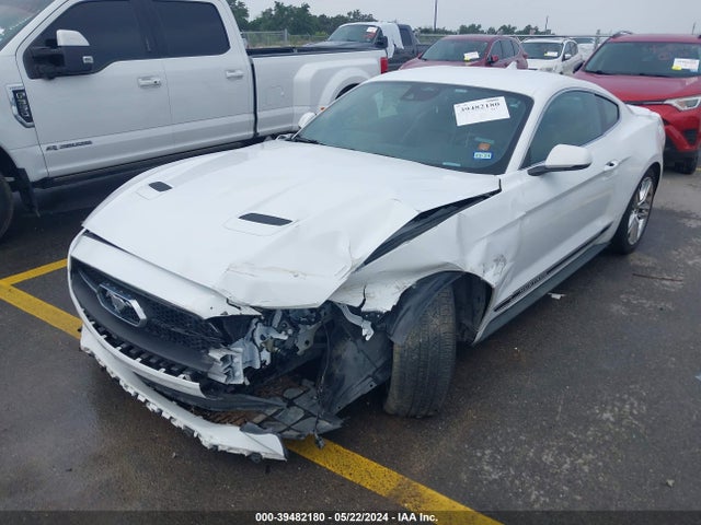 Ford Mustang Ecoboost Premium Fastback 2021 1FA6P8TH8M5147610 Image 2