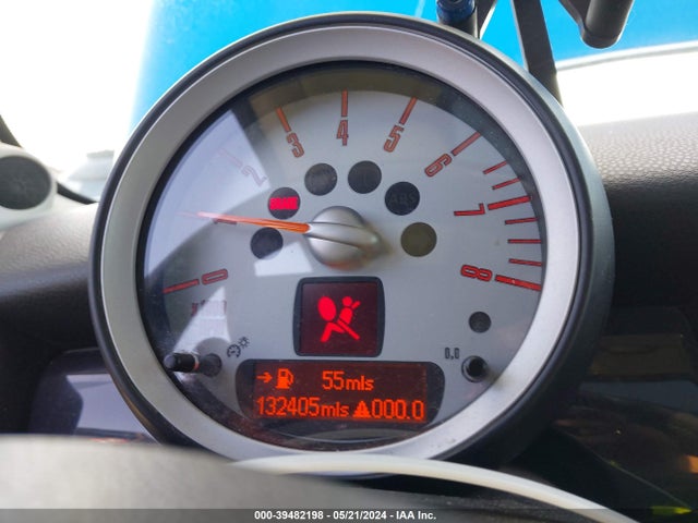 2008 MINI COOPER S WMWMF73548TT88213 Photo 6