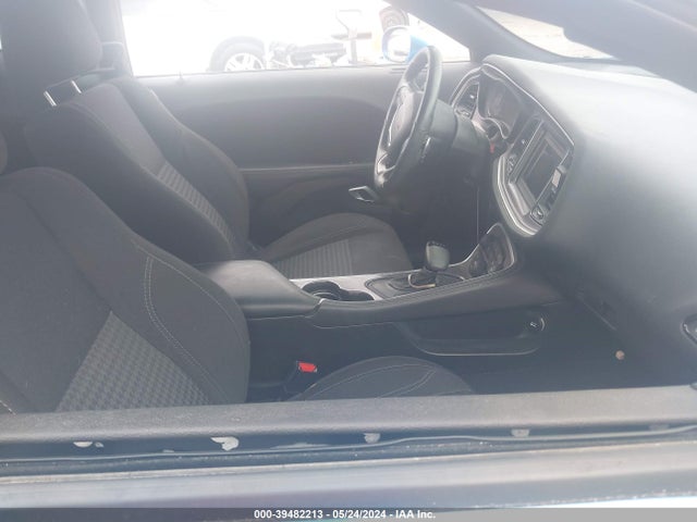 Dodge Challenger Sxt 2018 2C3CDZAG4JH305892 Image 5
