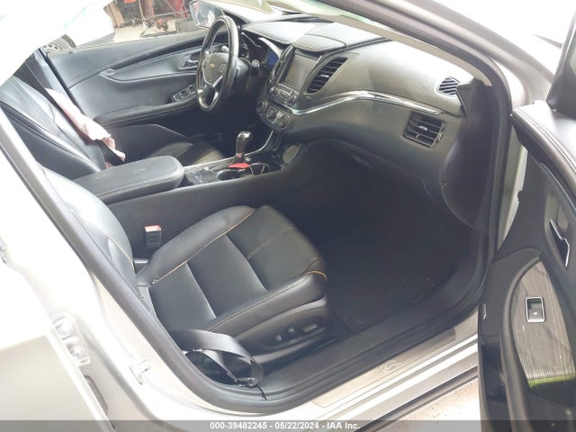 Chevrolet IMPALA 2LZ 2018 2G1125S39J9174197 Image 5
