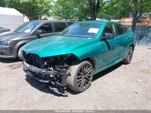 BMW X6 M60i 2024 5UX43EX09R9T81267 Image 2