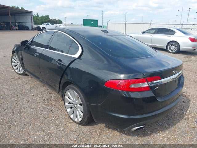 2009 JAGUAR XF SAJWA06B39HR43340 Photo 2