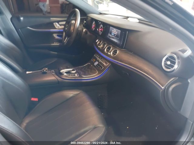 WDDZF4KB3KA489007 Mercedes-Benz E 300 4matic