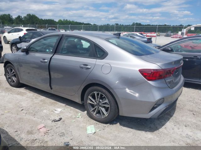 3KPF24AD6RE778904 KIA Forte Lxs