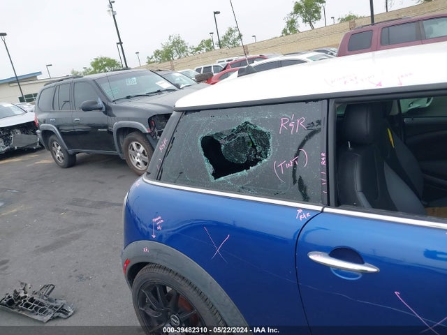 2009 MINI COOPER WMWMF33539TW70529 Photo 5