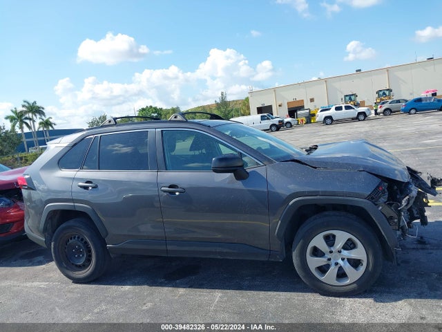 Toyota RAV4 LE 2020 2T3F1RFV8LW113578 Image 12