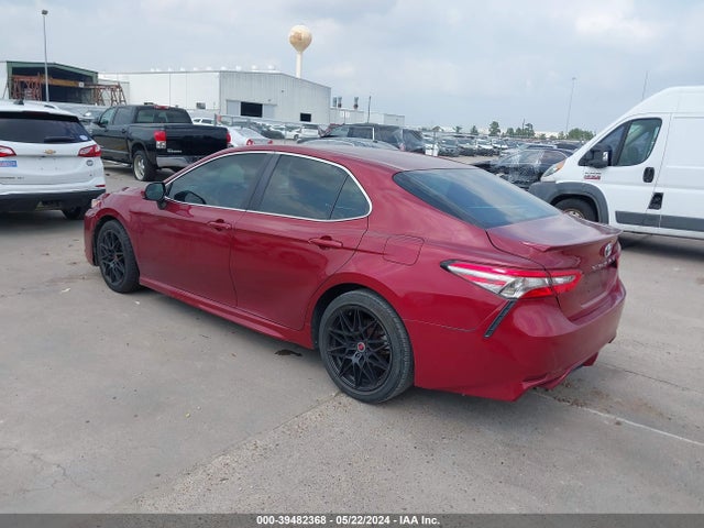 Toyota CAMRY SE 2018 4T1B11HK9JU631806 Image 3