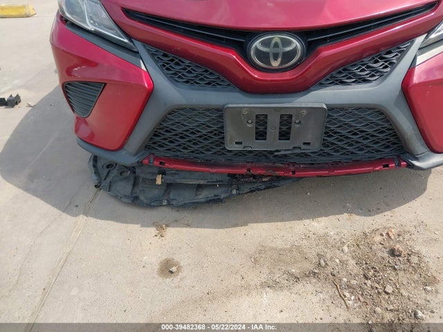 Toyota CAMRY SE 2018 4T1B11HK9JU631806 Image 6