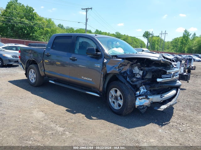 Toyota Tundra Sr5 5.7l V8 2017 5TFDY5F11HX601864 main image