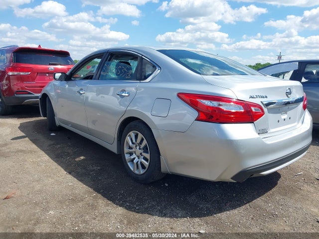Nissan Altima 2.5 S 2017 1N4AL3AP1HC243213 Image 3