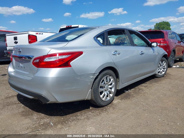 Nissan Altima 2.5 S 2017 1N4AL3AP1HC243213 Image 4