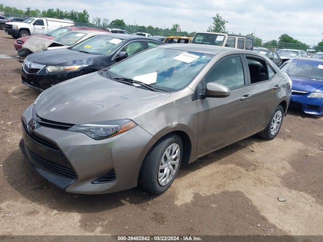 Toyota COROLLA LE 2017 2T1BURHE3HC963767 Image 2