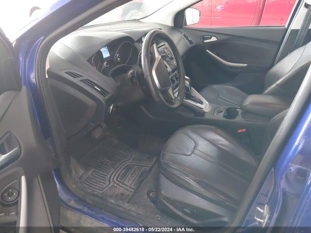 Ford FOCUS SE 2014 1FADP3K29EL294152 Image 5