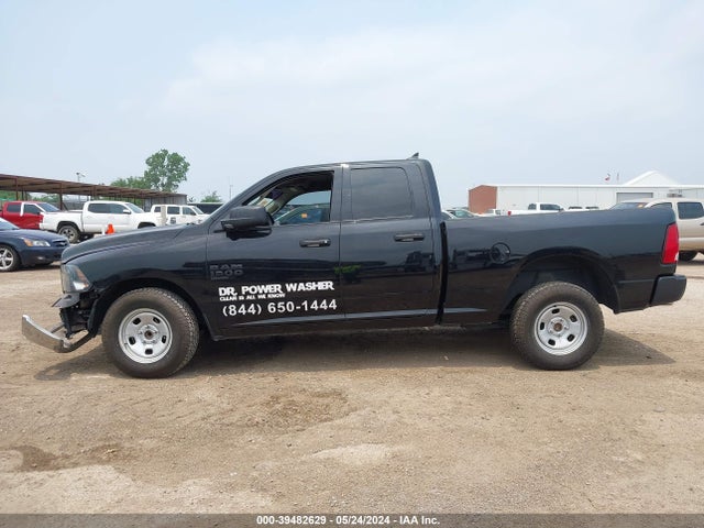 1C6RR6FG0MS584955 RAM 1500 Classic Tradesman Quad Cab 4x2 6'4 Box