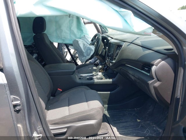 Chevrolet Traverse Ls 2018 1GNERFKW6JJ275391 Image 5