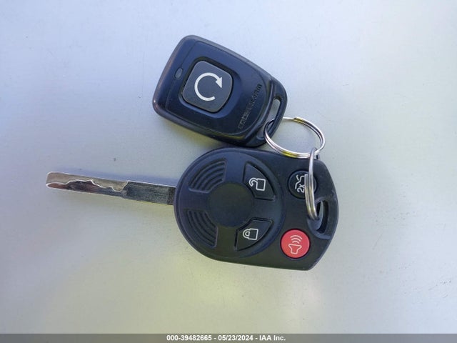 Ford ESCAPE SE 2016 1FMCU0G9XGUB94265 Image 11