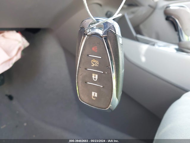 Chevrolet Malibu 1fl 2018 1G1ZC5ST8JF134846 Image 11