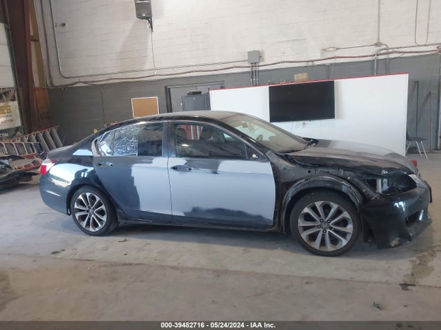 Honda Accord Sport 2015 1HGCR2E54FA063240 Image 14