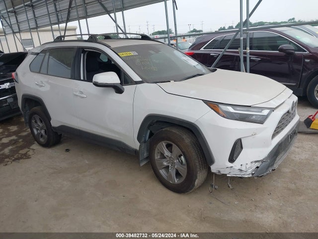 Toyota Rav4 Xle 2024 2T3W1RFVXRW303343 главное изображение