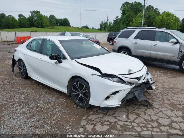 Toyota CAMRY SE 2018 4T1B11HK2JU543146 головне зображення