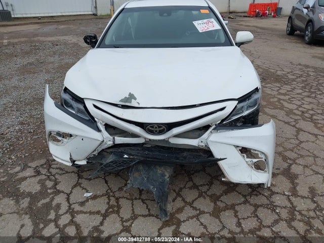 Toyota CAMRY SE 2018 4T1B11HK2JU543146 Image 6