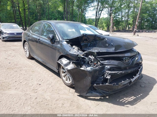 Toyota CAMRY LE 2020 4T1C11AK9LU362840 main image
