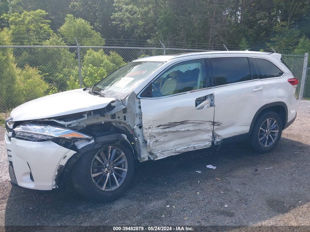 Toyota Highlander Xle 2019 5TDKZRFH1KS316037 Image 15