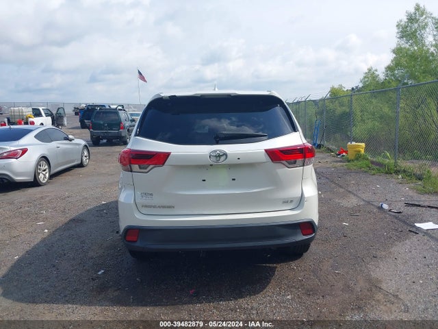 Toyota Highlander Xle 2019 5TDKZRFH1KS316037 Image 17