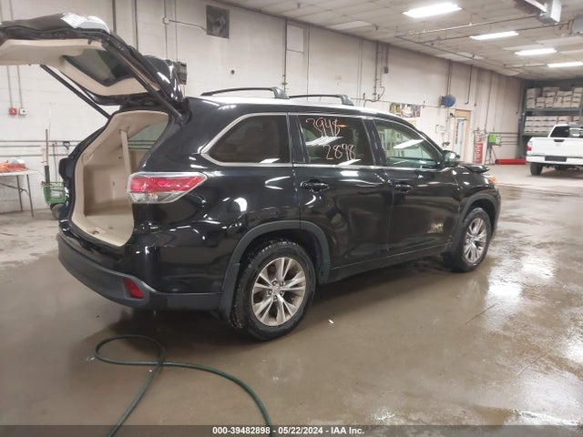 Toyota Highlander Xle V6 2015 5TDJKRFHXFS120197 Image 4