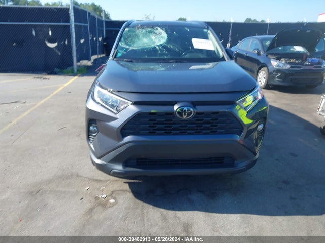 Toyota Rav4 Xle Premium 2019 JTMC1RFV0KD005583 Image 12