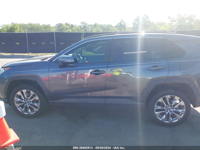 Toyota Rav4 Xle Premium 2019 JTMC1RFV0KD005583 Image 14