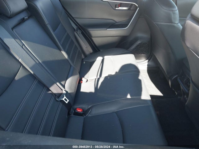 Toyota Rav4 Xle Premium 2019 JTMC1RFV0KD005583 Image 8