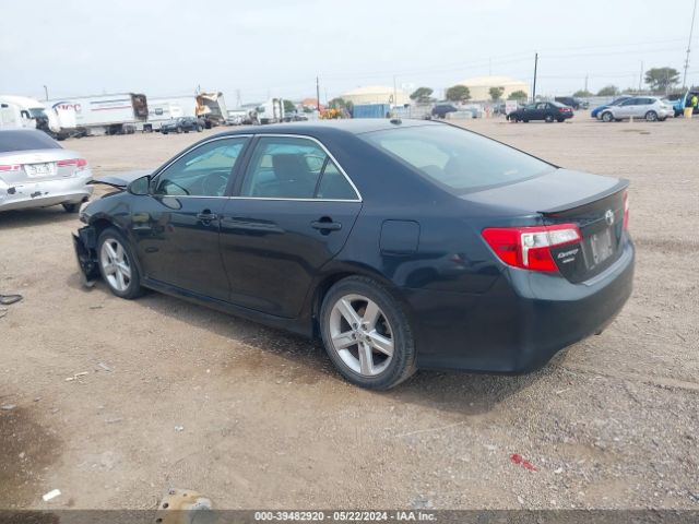 4T1BF1FK2EU410297 Toyota CAMRY SE